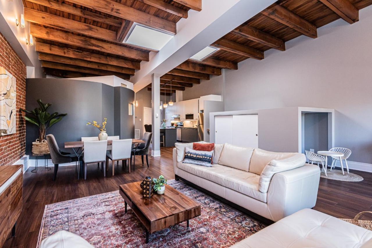 Family Friendly 3-Bedroom Beauty In Le Plateau By Denstays モントリオール エクステリア 写真